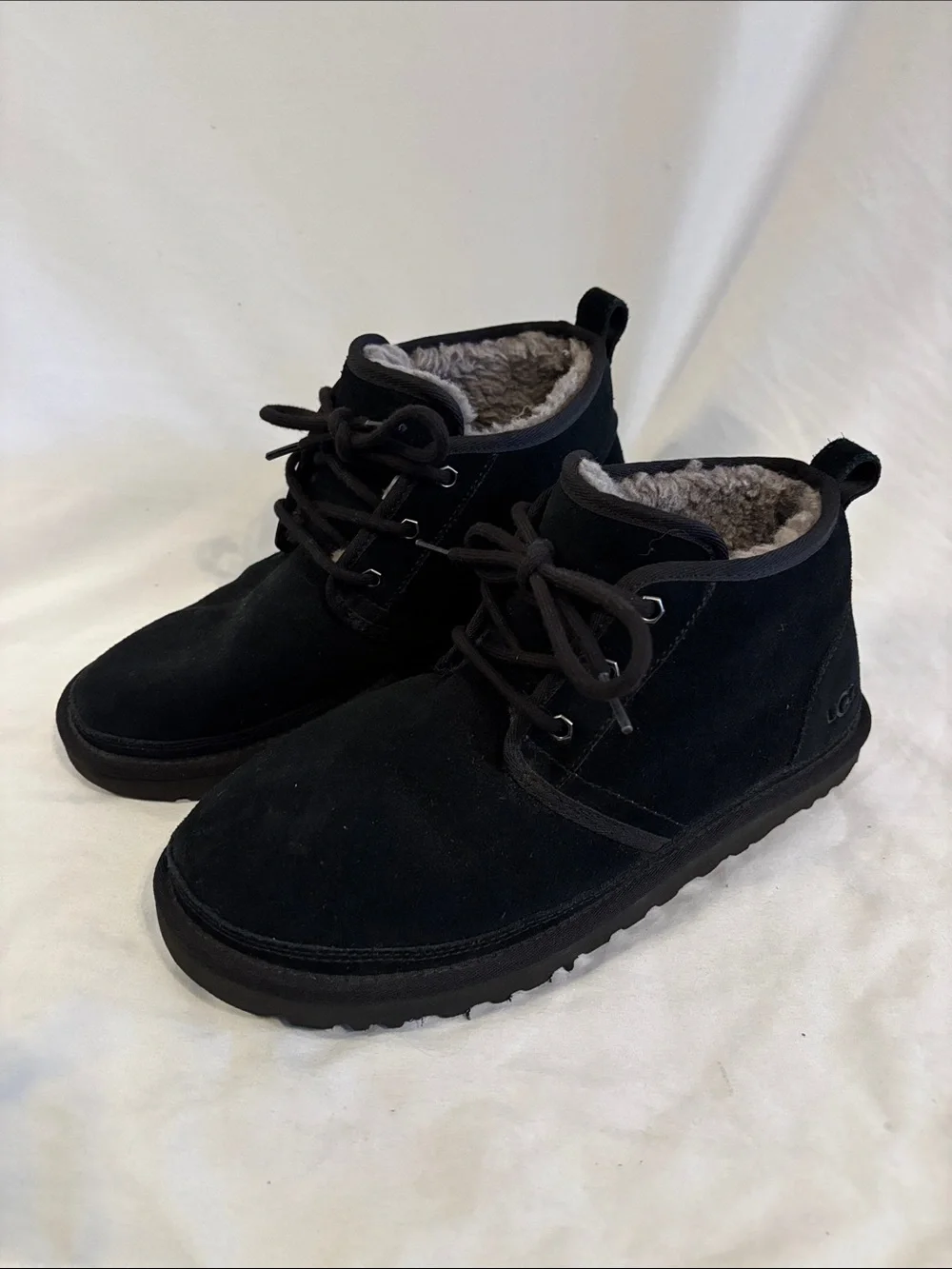 Ugg men's Neumel Suede Chukka Boots Size 10